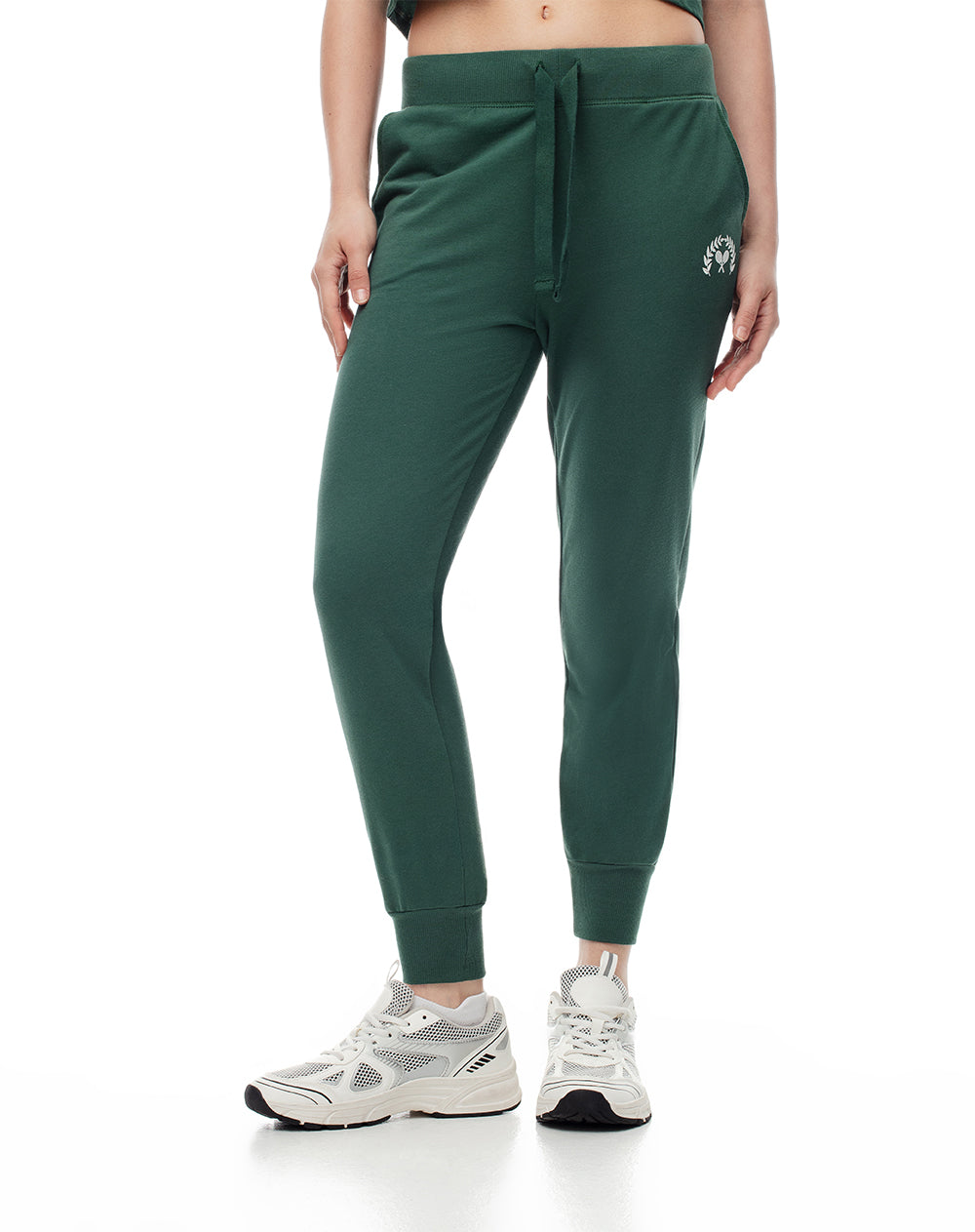 Jogger slim fit tiro medio verde