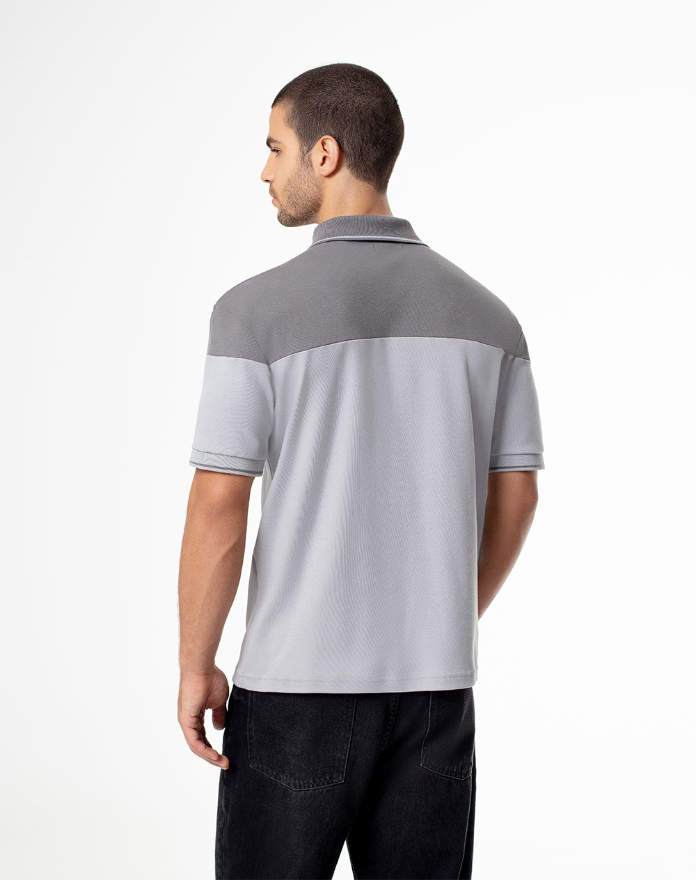 Polo regular fit gris bloques