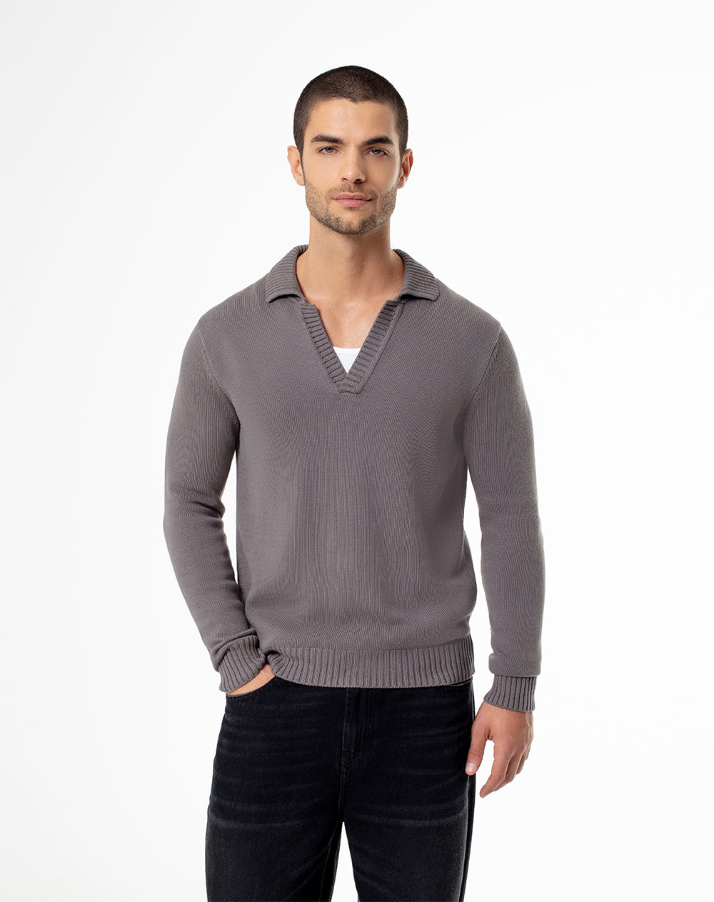 Buzo regular fit gris