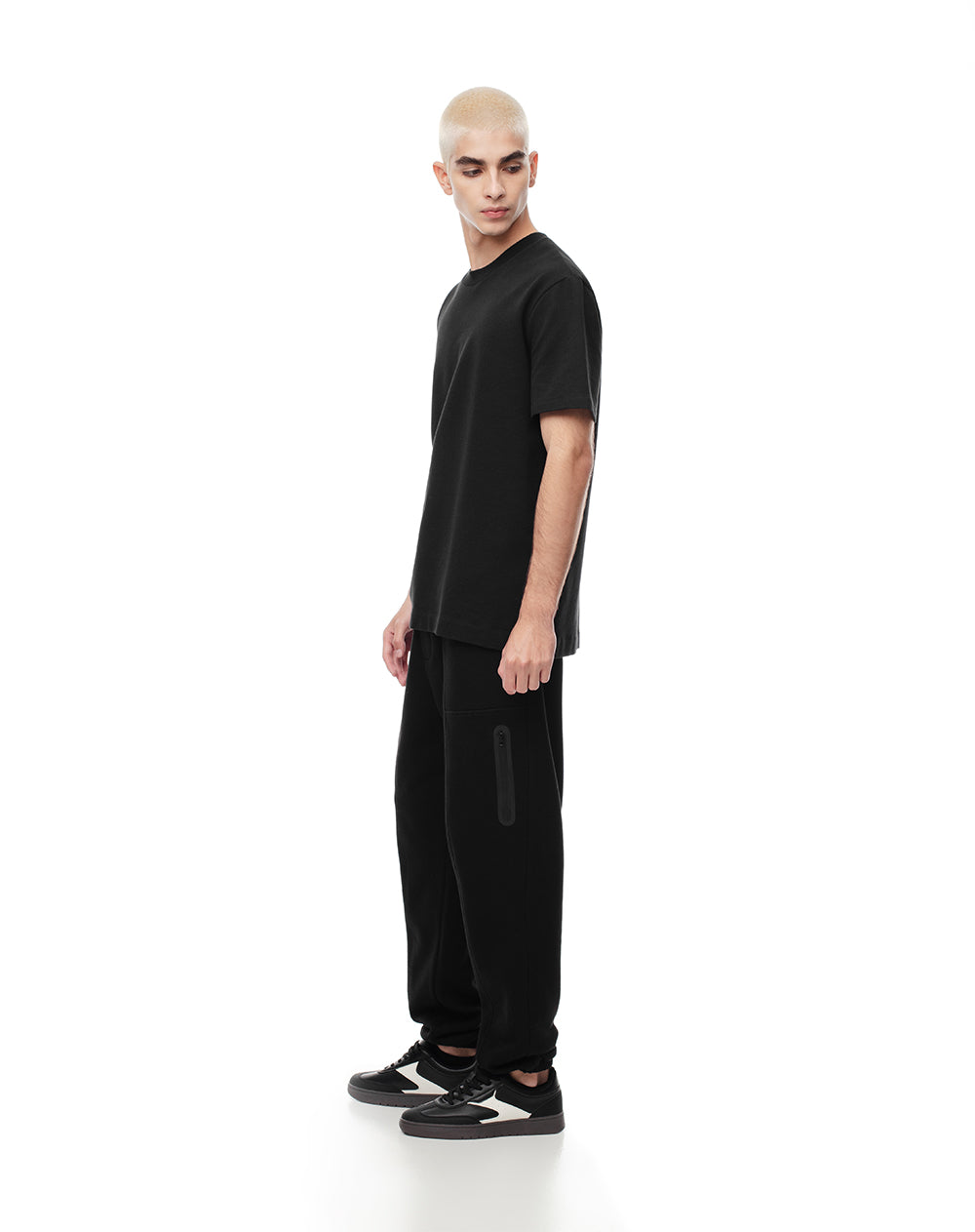 Camiseta oversized fit manga corta negra