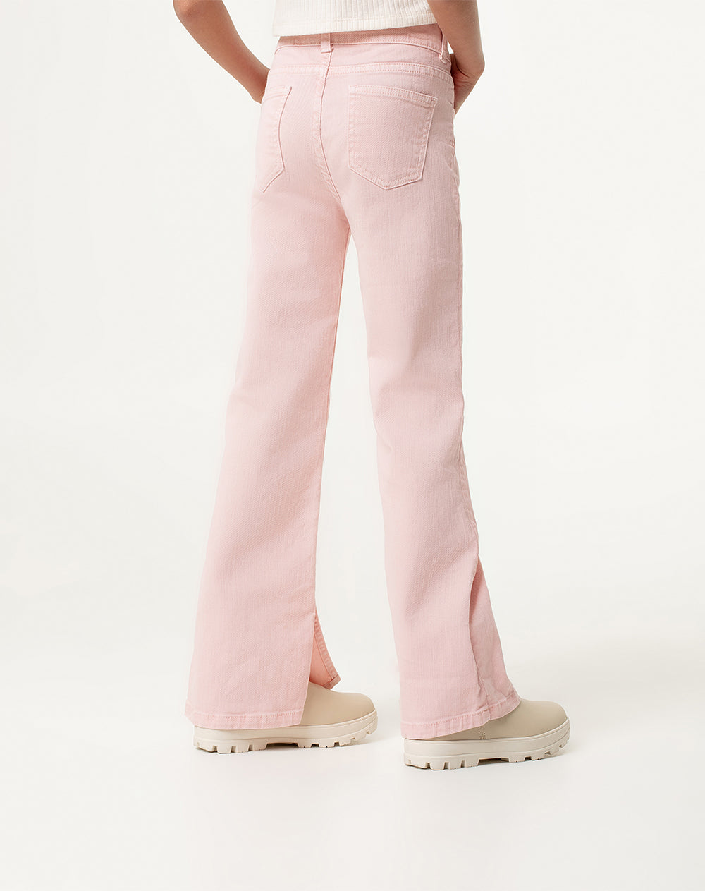 Pantalón flare fit tiro medio en drill rosado