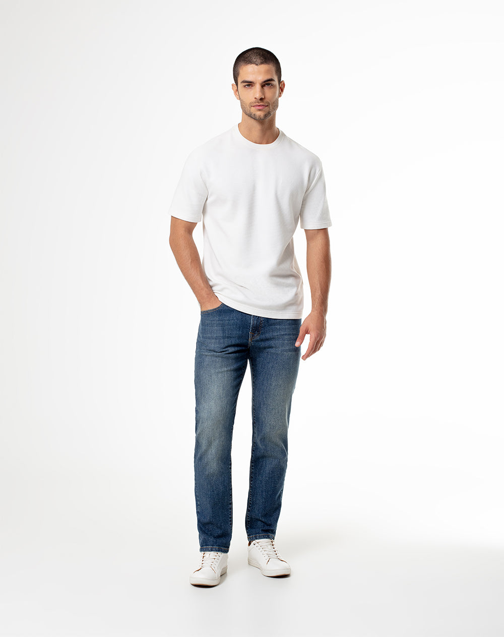 Jean slim fit tiro medio indigo