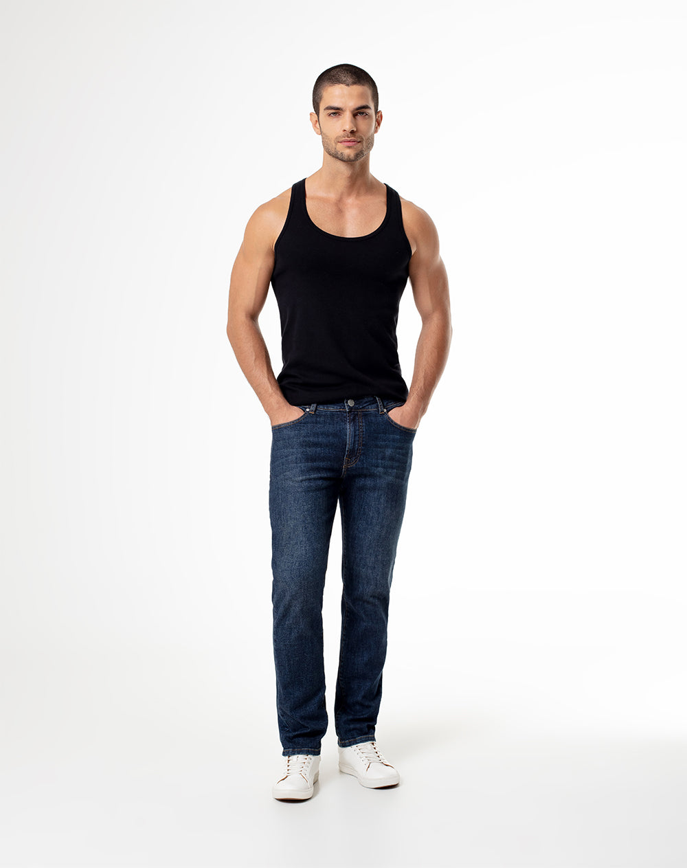 Jean Aubun Aubun slim fit tiro medio indigo oscuro