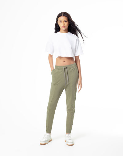 Jogger slim fit tiro medio verde