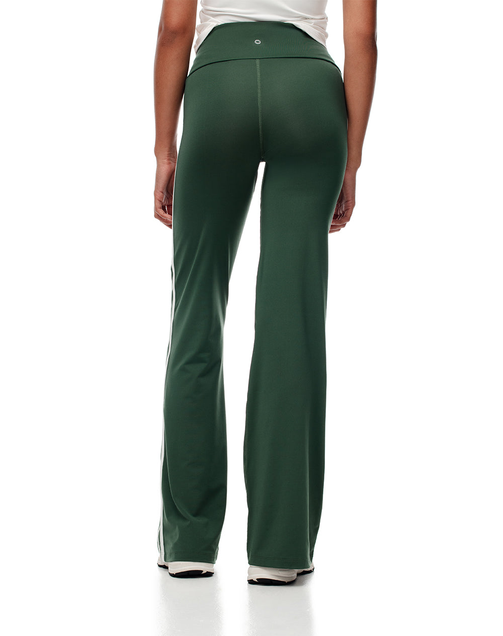 Pantalón regular fit tiro alto verde