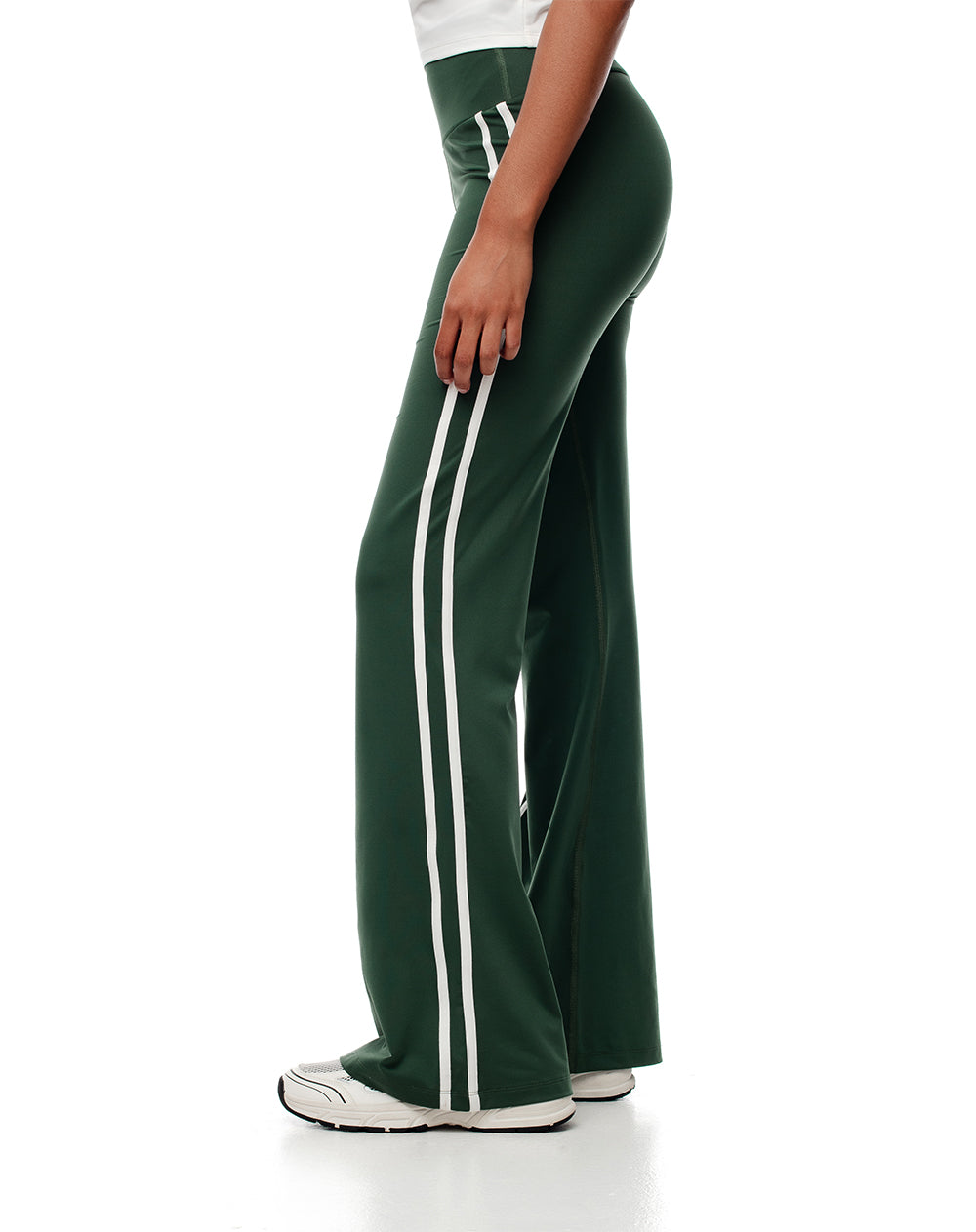 Pantalón regular fit tiro alto verde