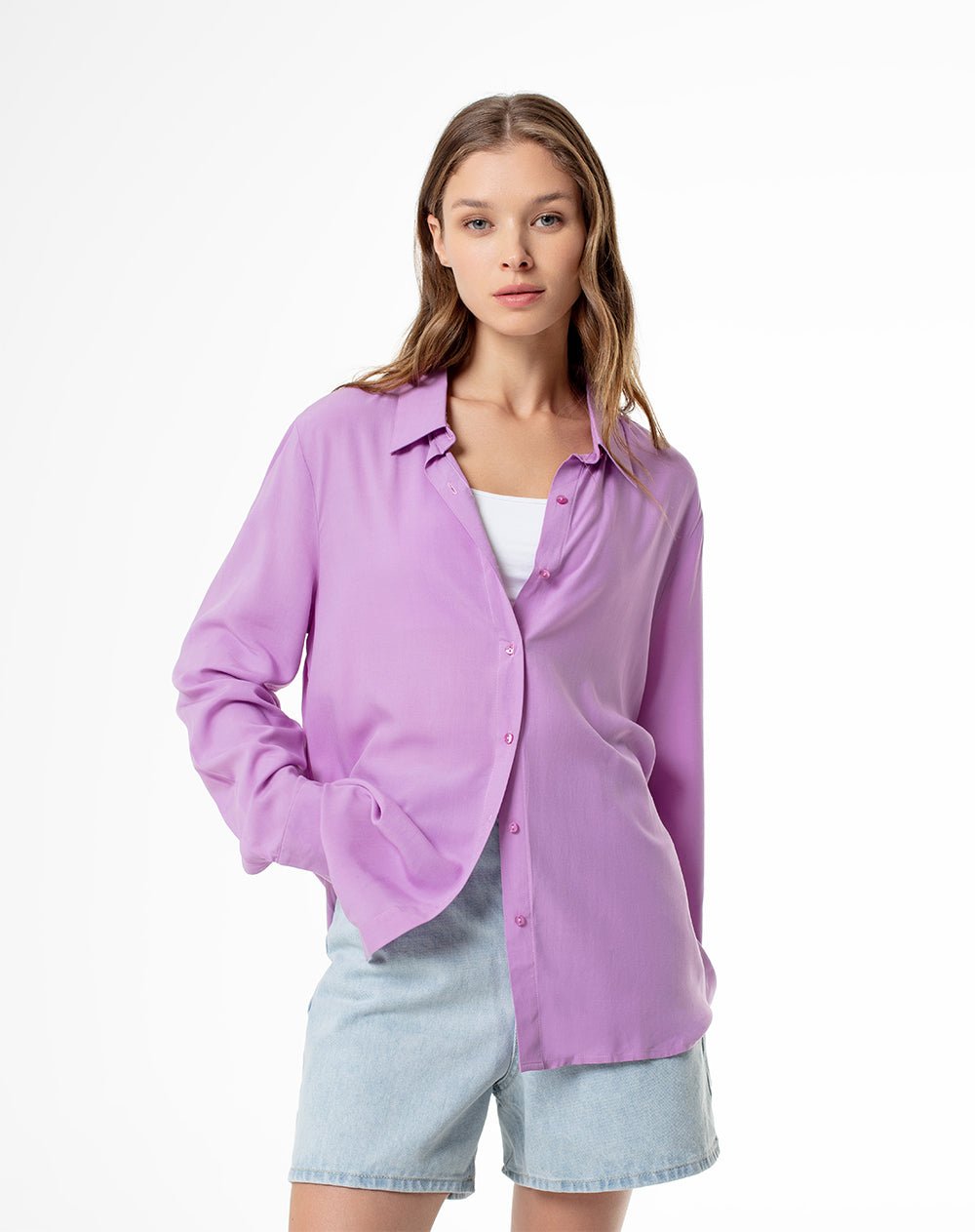 Camisa loose fit manga larga violeta