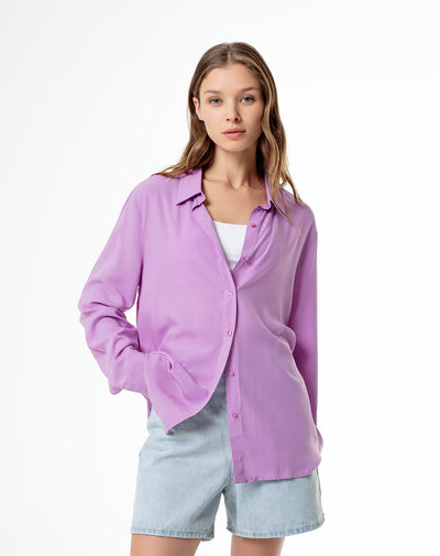 Camisa loose fit manga larga violeta