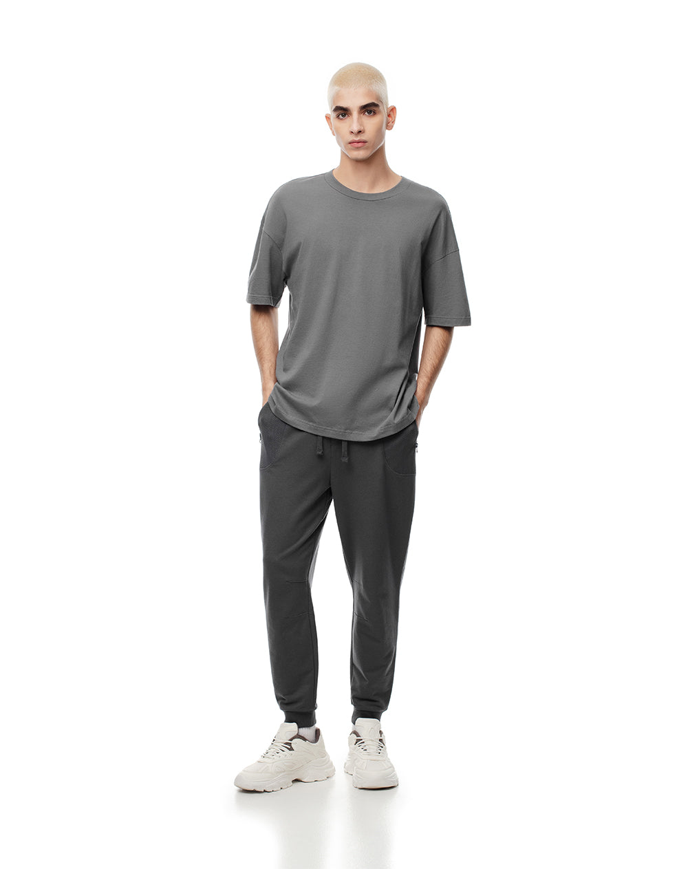 Jogger relaxed fit tiro medio gris