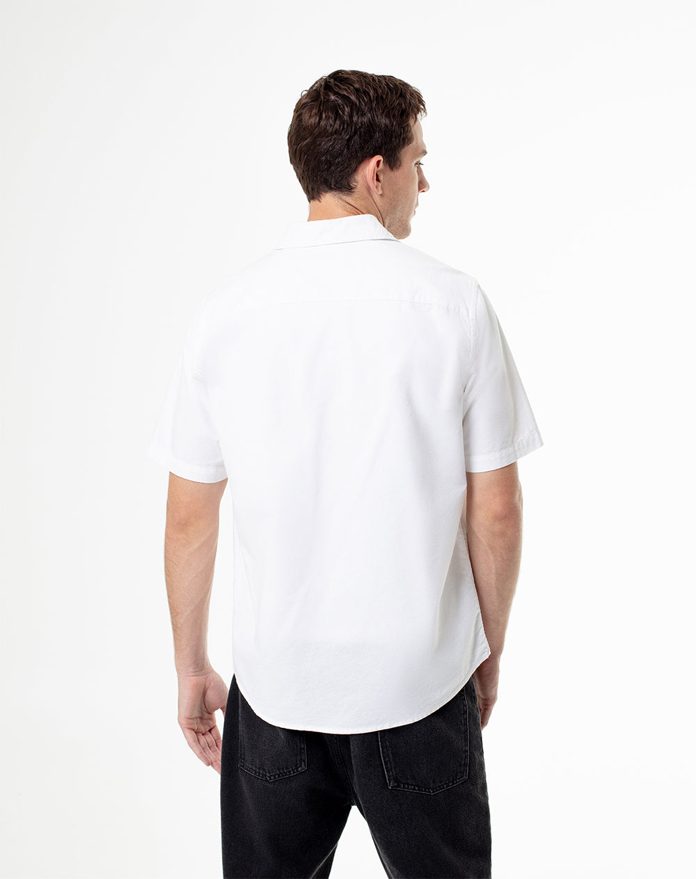 Camisa regular fit manga corta blanca