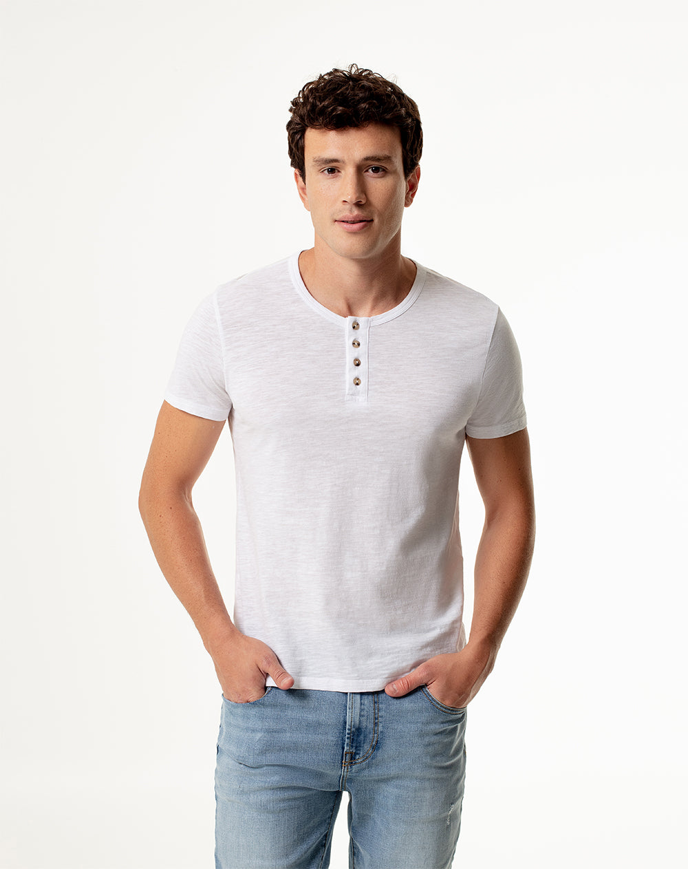 Camiseta slim fit manga corta blanca