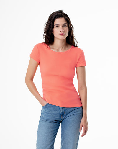 Camiseta slim fit manga corta coral