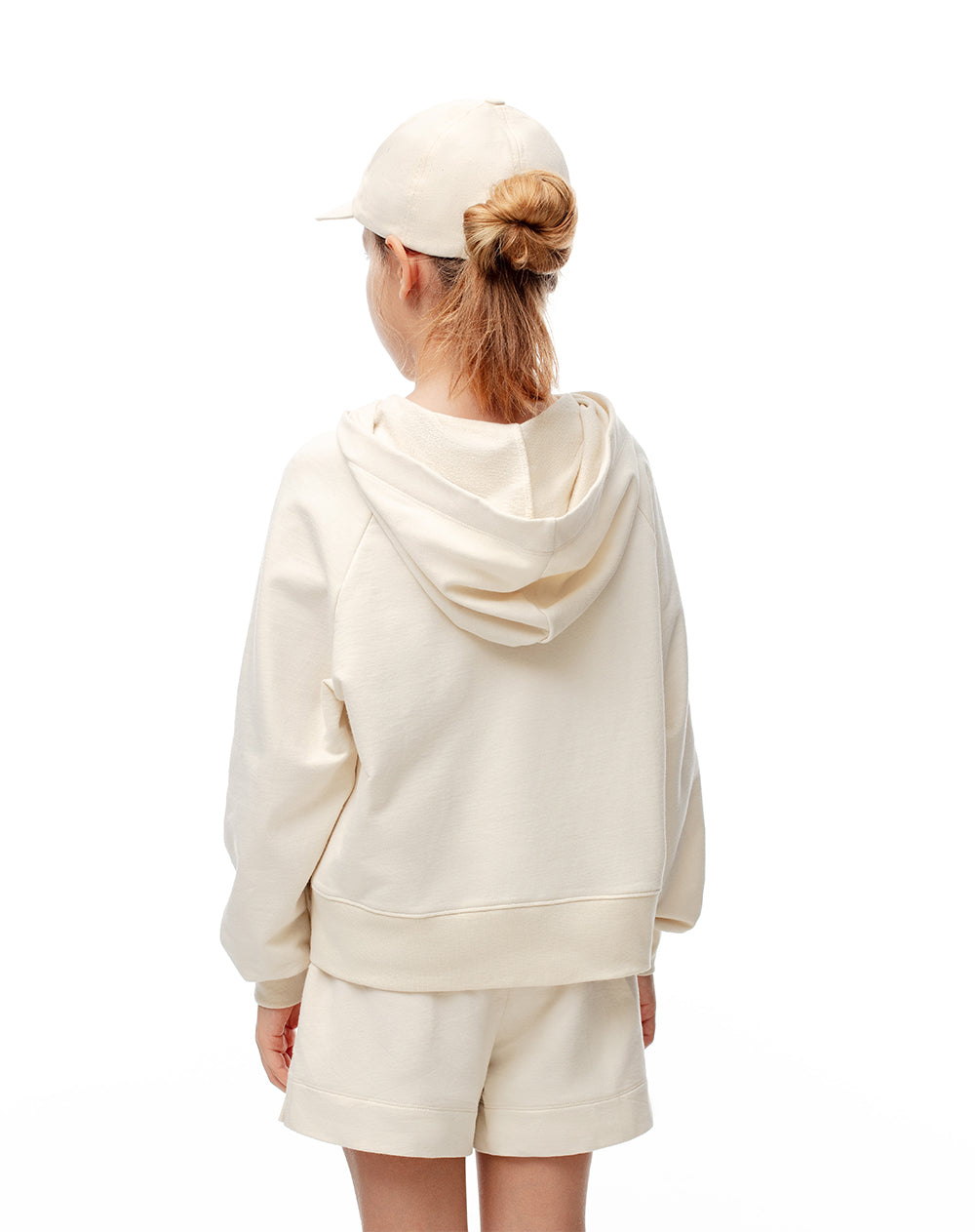 Buzo relaxed fit crema