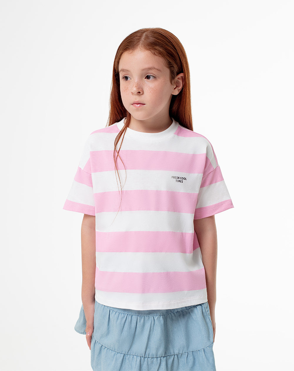 Camiseta regular fit manga corta rosada rayas