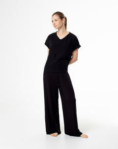 Pantalón relaxed fit tiro medio negro