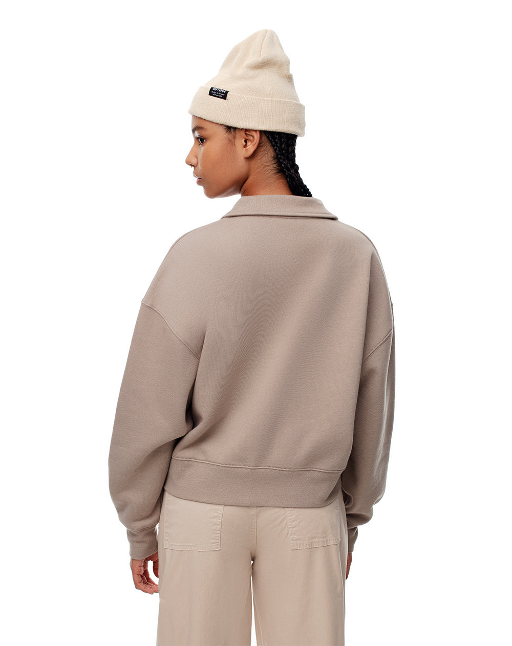 Buzo regular fit taupe