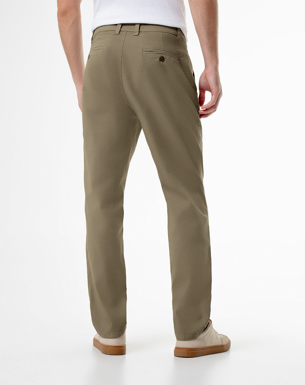 Pantalón regular fit tiro medio habano