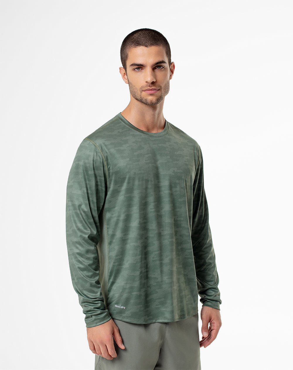 Camiseta regular fit manga larga verde estampada