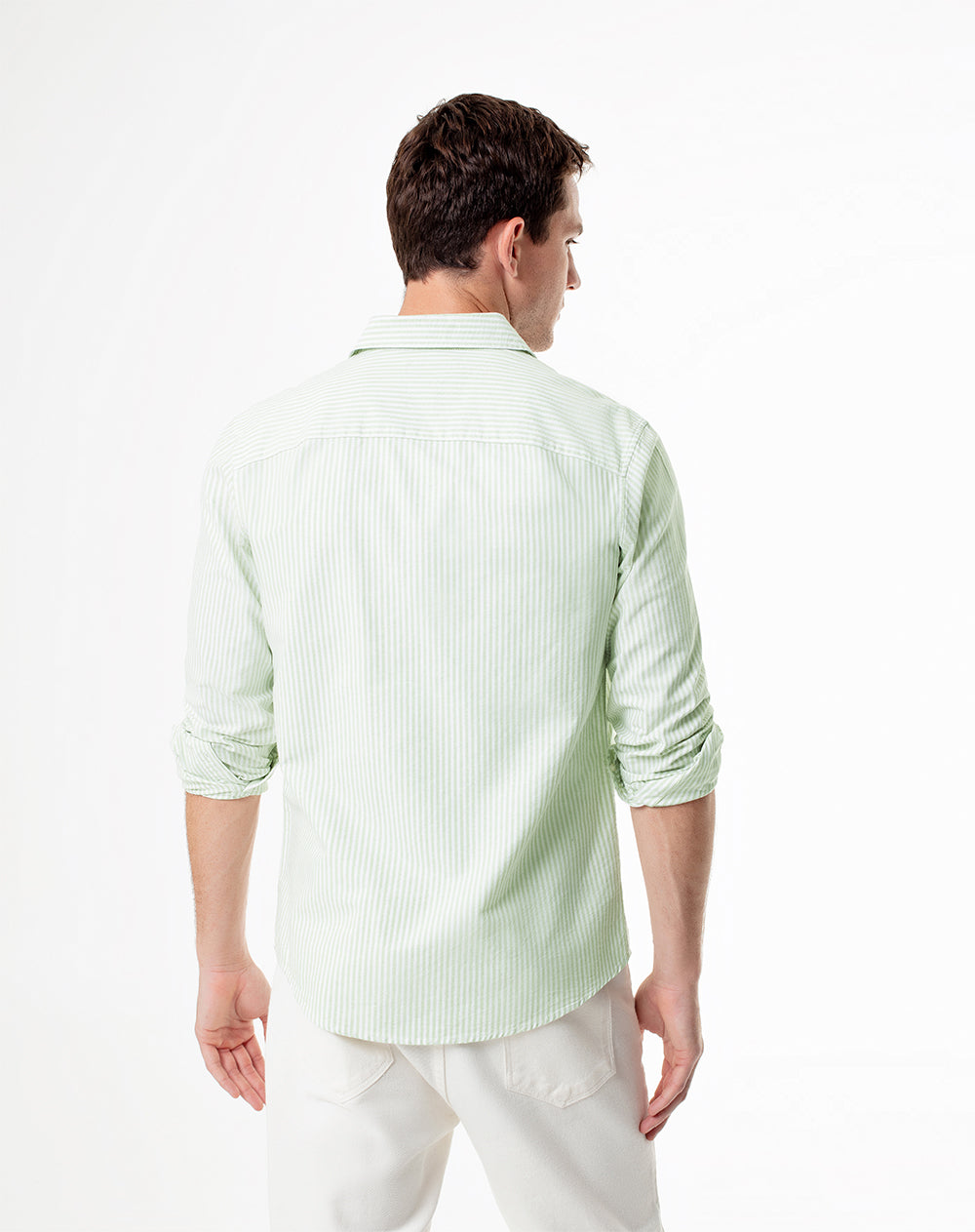 Camisa slim fit manga larga verde con rayas