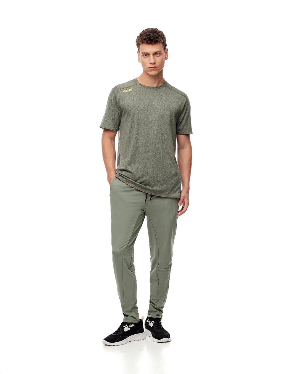 Jogger regular fit tiro medio verde