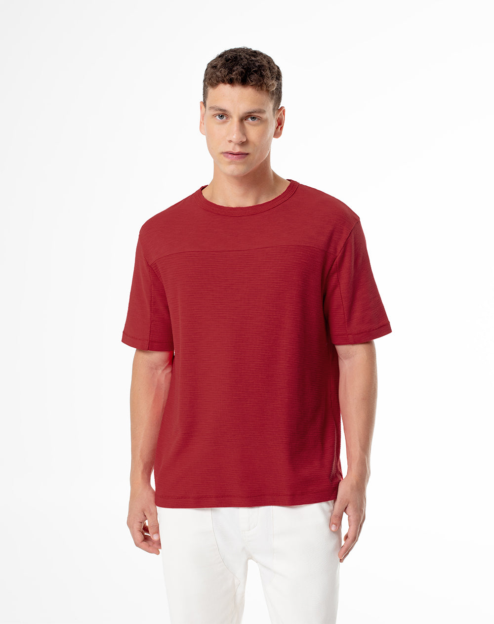 Camiseta regular fit manga corta roja