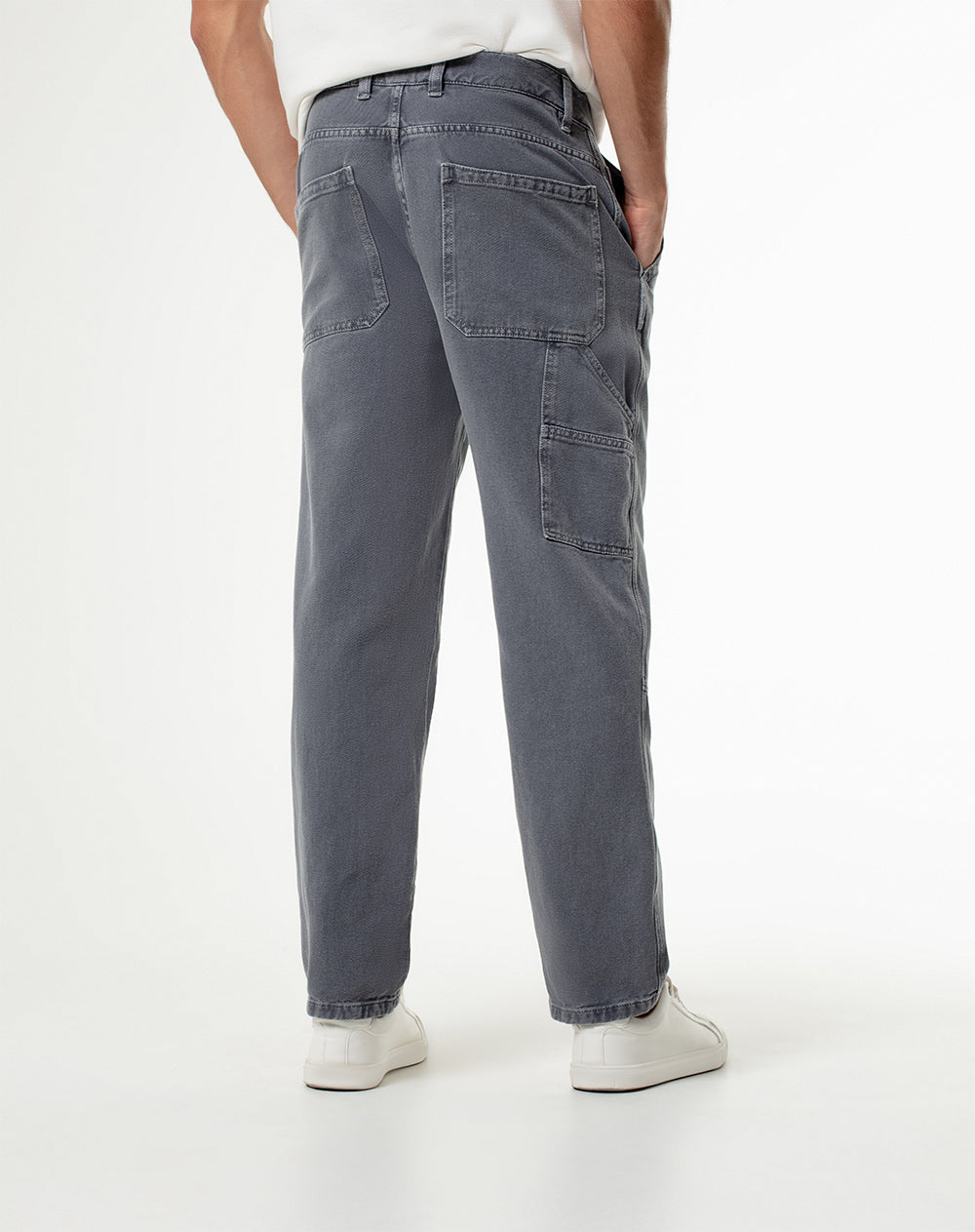 Jean regular fit tiro medio gris