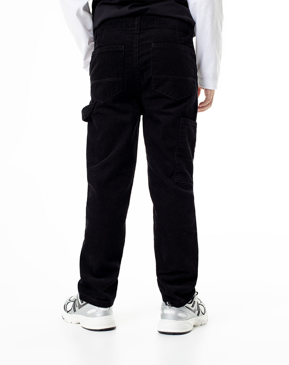 Pantalón regular fit tiro medio en drill negro