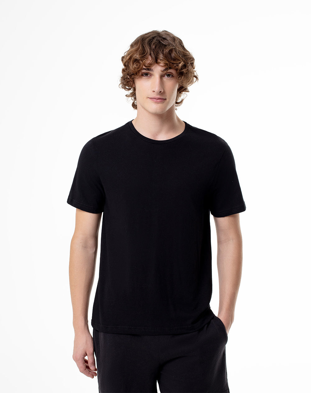 Camiseta slim fit manga corta negra