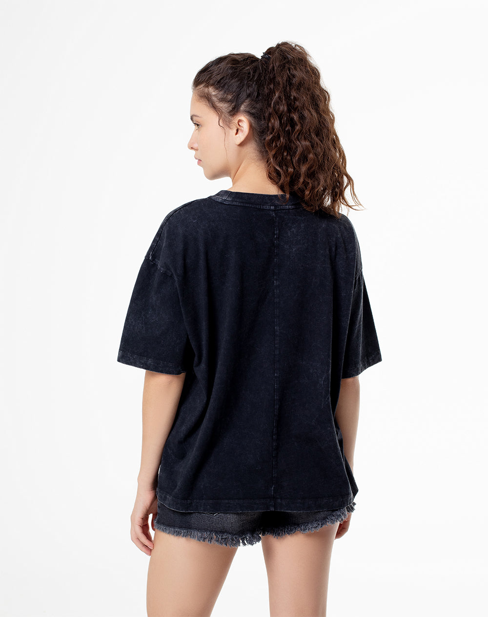 Camiseta oversized fit manga corta negra