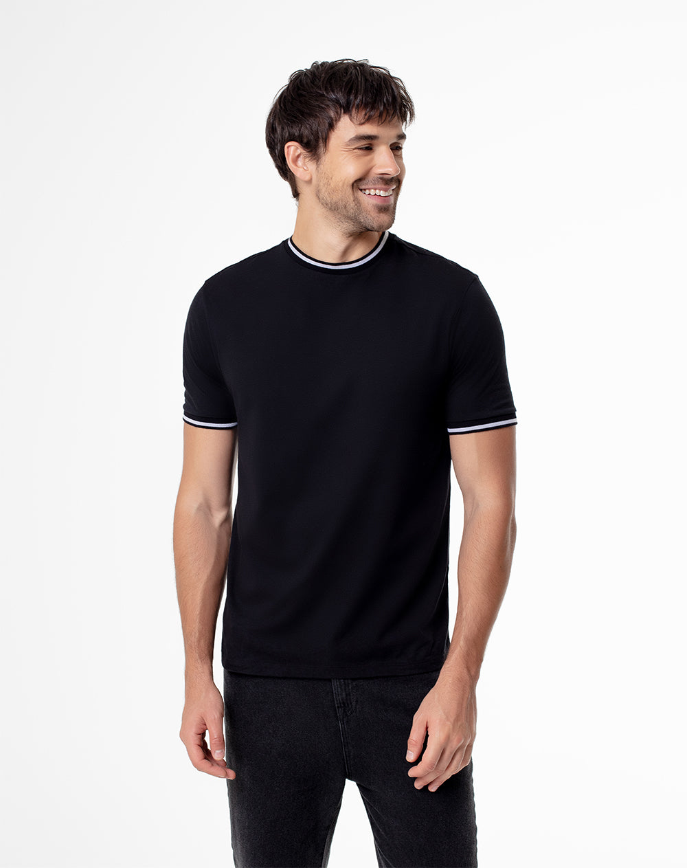 Camisetas negras basicas hombre fashion