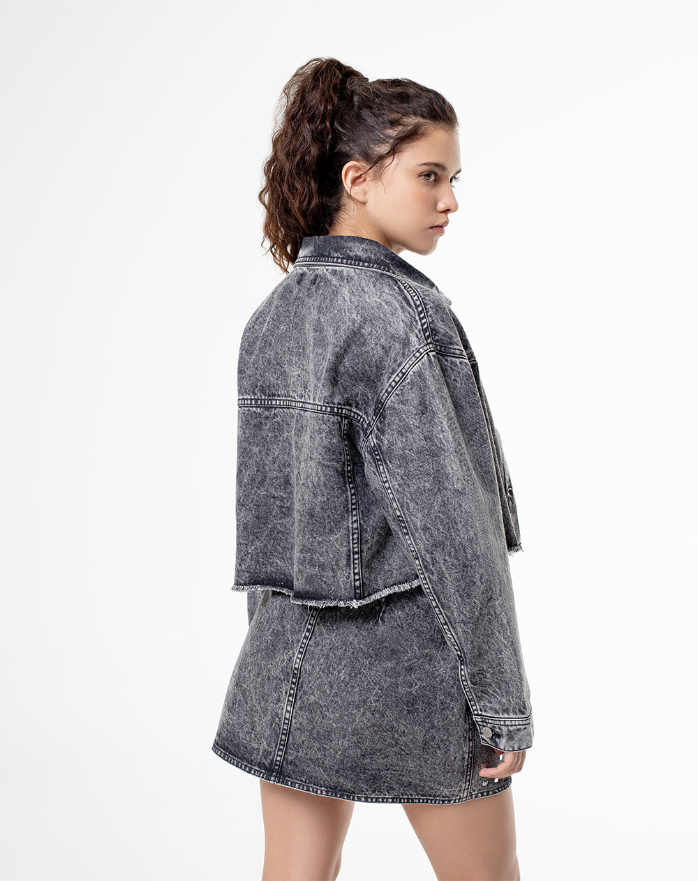 Chaqueta regular fit sin capucha denim gris