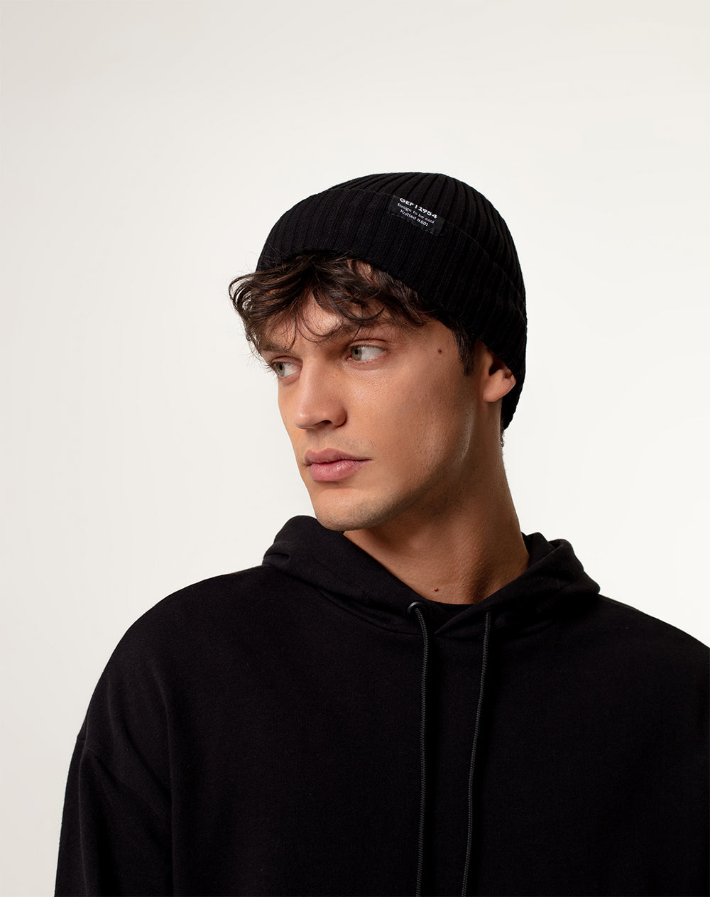 Gorros, Compra Gorros Con Estilo a Buen Precio En Gef Online