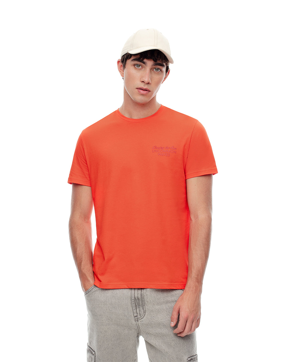 Camiseta regular fit manga corta naranja brillante