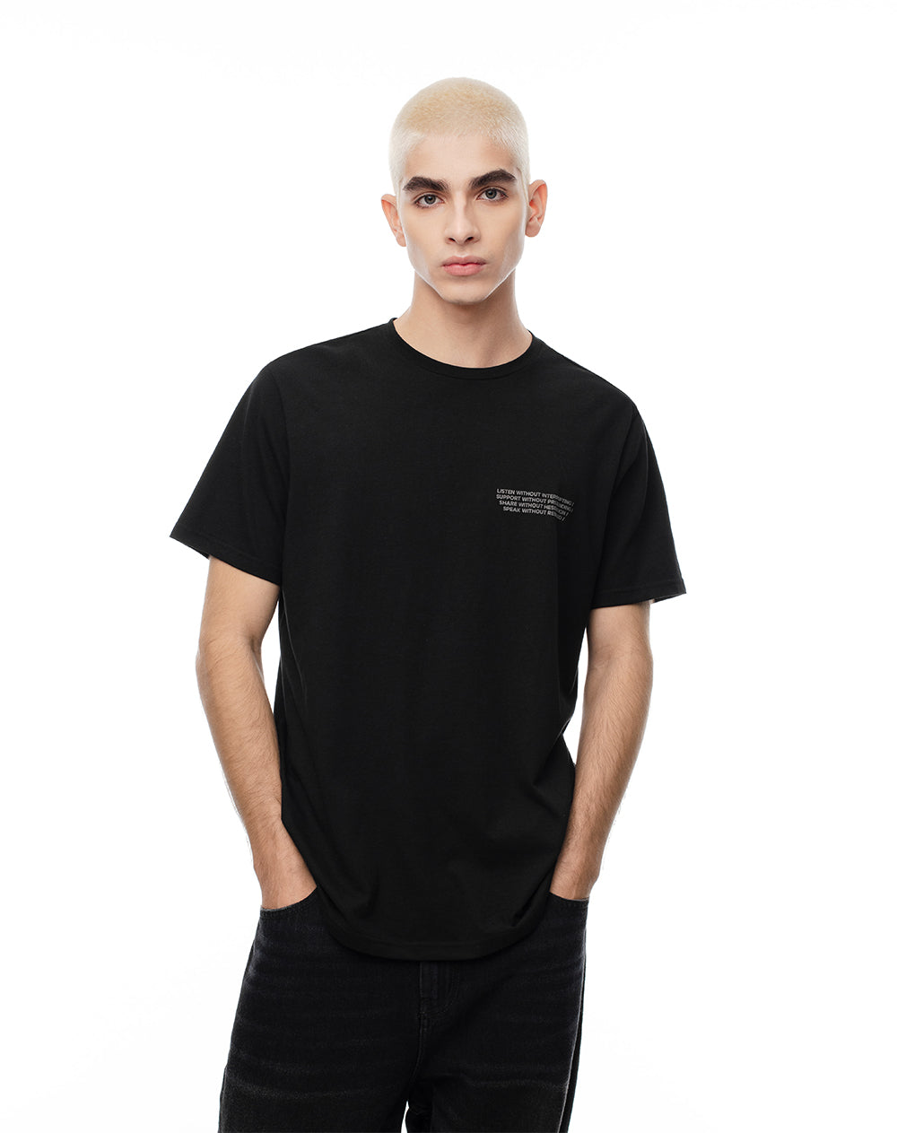 Camiseta oversized fit manga corta negra